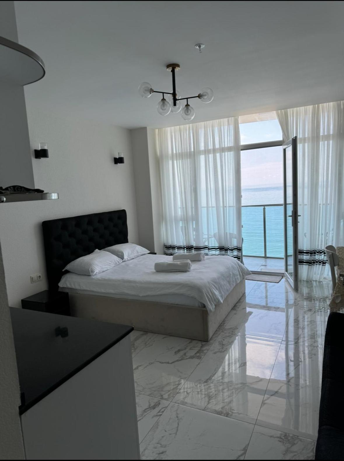 Sea Apartment Batumi Exterior photo